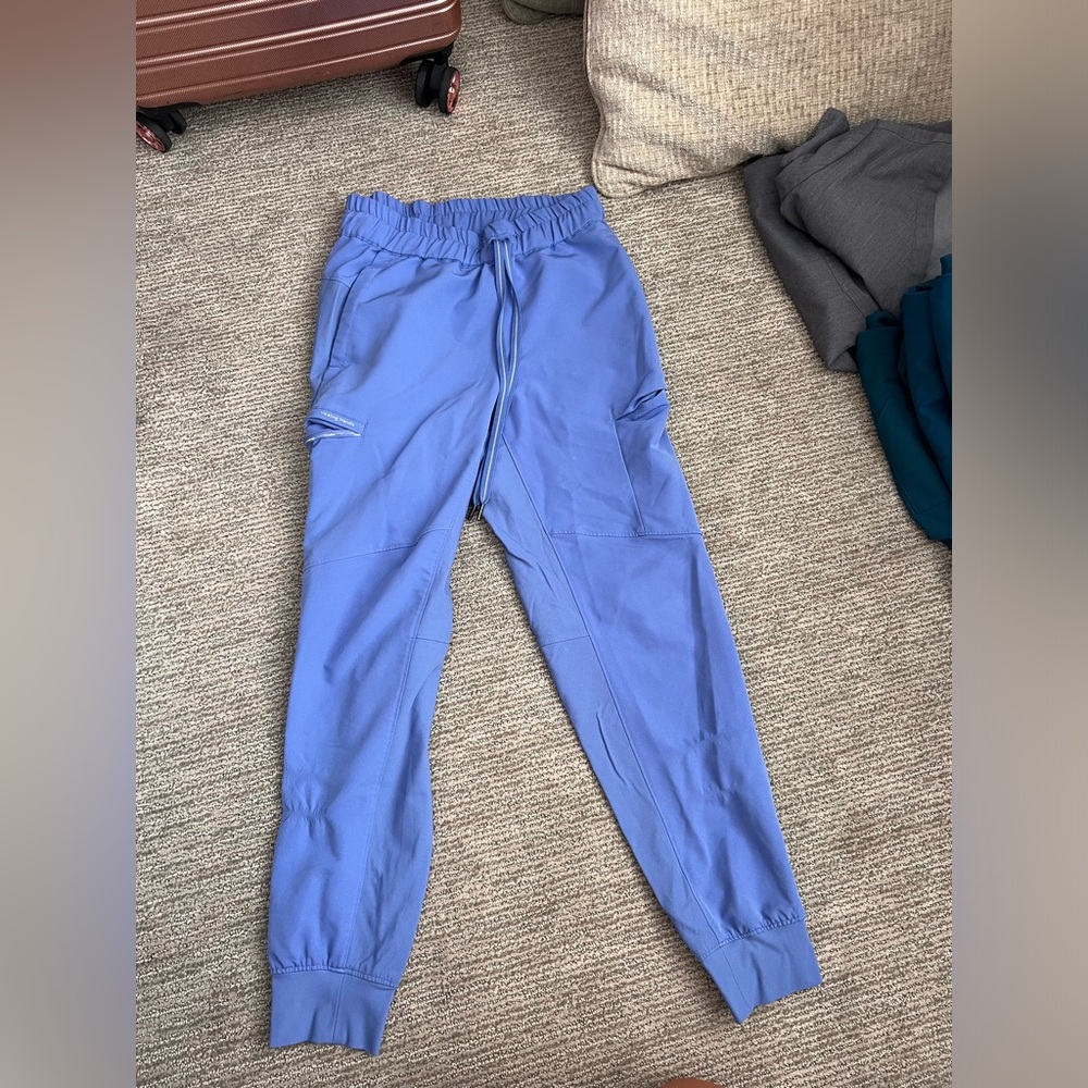 Healing hands jogger scrub pants in ceiling blue size small